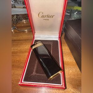 CARTIER GOLD & ENAMEL LIGHTER 100% AUTHENTIC WORKING MINT VINTAGE CONDITION EUC